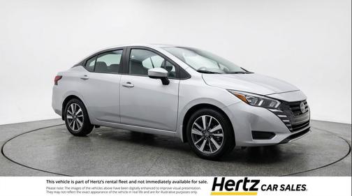 Brilliant Silver Metallic 2025 Nissan Versa 1.6 SV