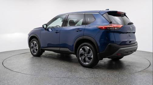Deep Ocean Blue Pearl 2025 Nissan Rogue SV