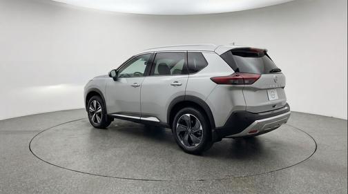 Gun Metallic 2025 Nissan Rogue SV