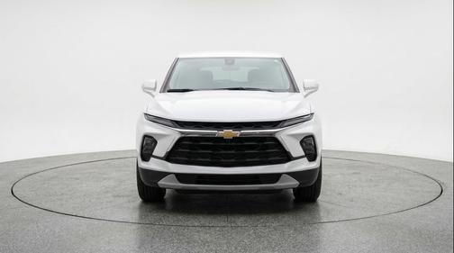 Summit White 2025 Chevrolet Blazer 2LT