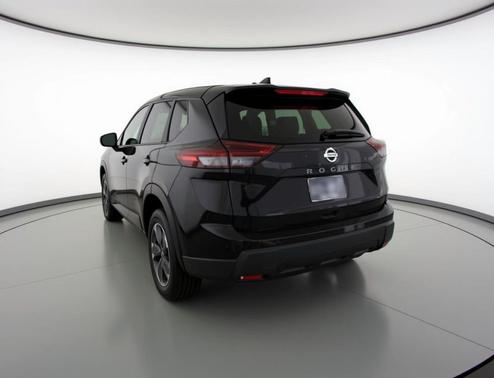 Super Black 2025 Nissan Rogue SV