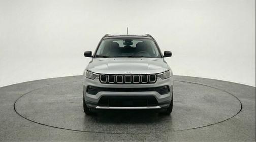 Silver Zynith Metallic Clearcoat 2025 Jeep Compass Limited
