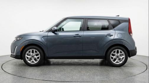 Gravity Gray 2025 Kia Soul LX
