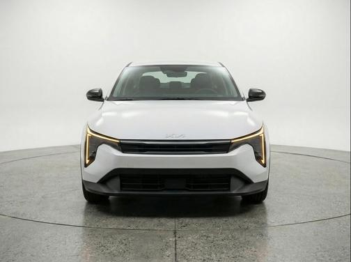 Snow White Pearl 2025 Kia K4 LXS