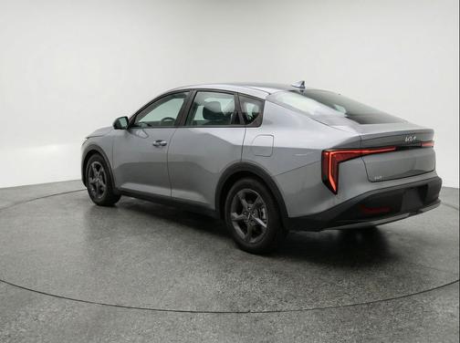 Steel Gray 2025 Kia K4 LXS