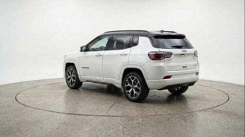 Bright White Clearcoat 2025 Jeep Compass Limited