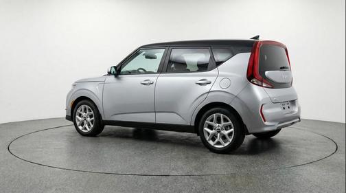 Steel Gray 2025 Kia Soul LX