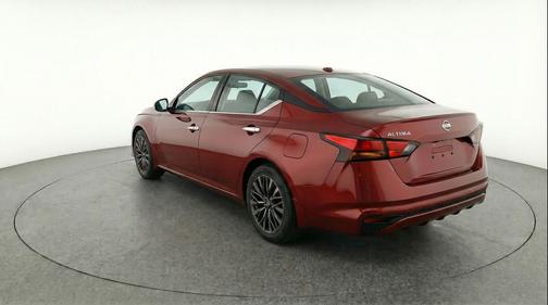 Garnet Pearl Metallic 2025 Nissan Altima SV FWD