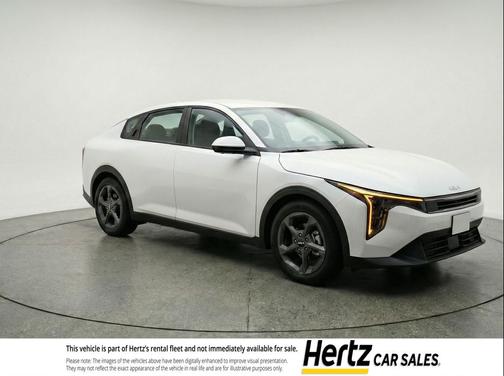 Snow White Pearl 2025 Kia K4 LXS
