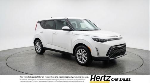 Snow White Pearl 2025 Kia Soul LX