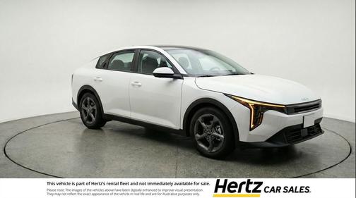 Snow White Pearl 2025 Kia K4 LXS
