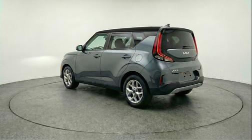 Gravity Gray 2025 Kia Soul LX