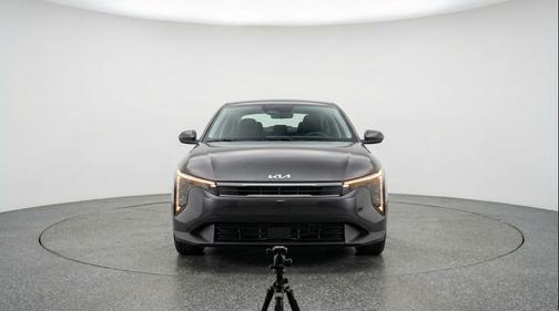 Interstellar Gray 2025 Kia K4 LXS
