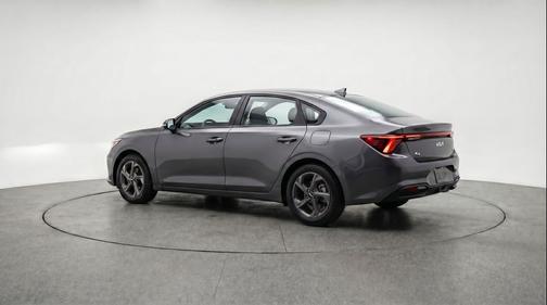 Interstellar Gray 2025 Kia K4 LXS