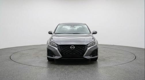 Gun Metallic 2025 Nissan Altima SV FWD
