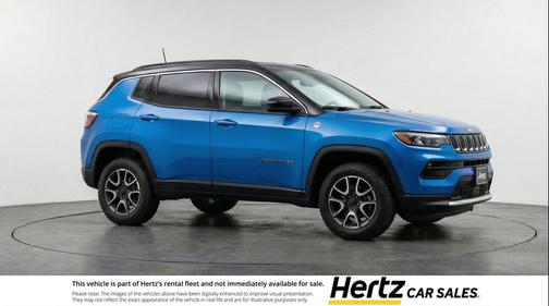 Hydro Blue Pearlcoat 2025 Jeep Compass Trailhawk