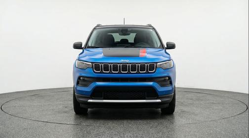 Hydro Blue Pearlcoat 2025 Jeep Compass Trailhawk