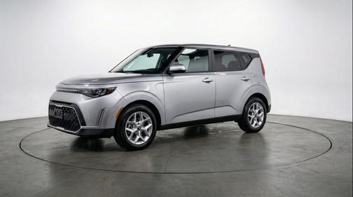 Steel Gray 2025 Kia Soul LX