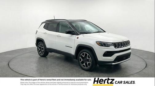Bright White Clearcoat 2025 Jeep Compass Trailhawk
