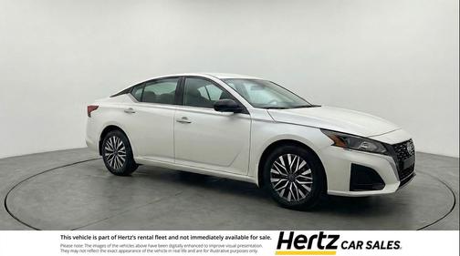 Glacier White 2025 Nissan Altima SV FWD