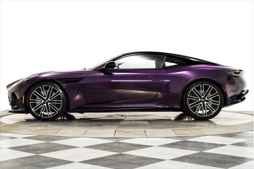 2024 Aston Martin DB12 V8