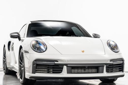 2022 Porsche 911 Turbo S