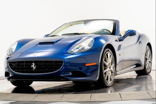 2012 Ferrari California Base