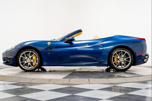 2012 Ferrari California Base