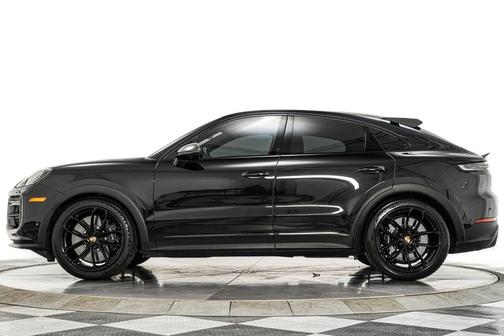 2024 Porsche Cayenne Turbo GT