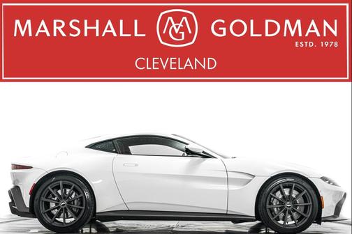 Stratus White 2020 Aston Martin Vantage -Exterior Black Collection, Sports Plus Collection