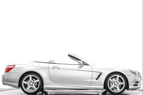 Iridium Silver Metallic 2013 Mercedes-Benz SL-Class -Premium 1 Package, Sport Wheel Package