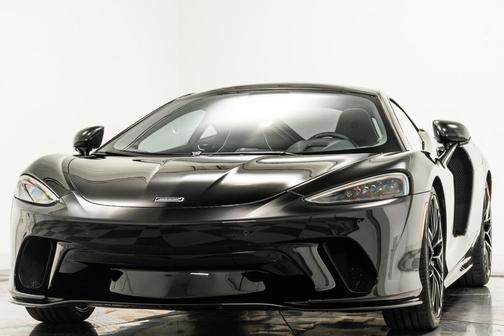 2022 McLaren GT Coupe