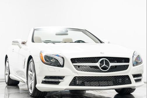 designo Diamond White Metallic 2016 Mercedes-Benz SL 550 -Sport Wheel Package, Low Miles