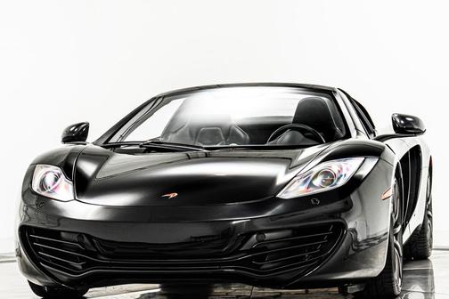 2013 McLaren MP4-12C Base