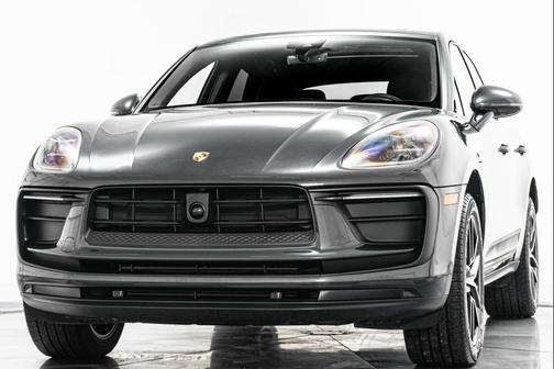 2023 Porsche Macan SUV
