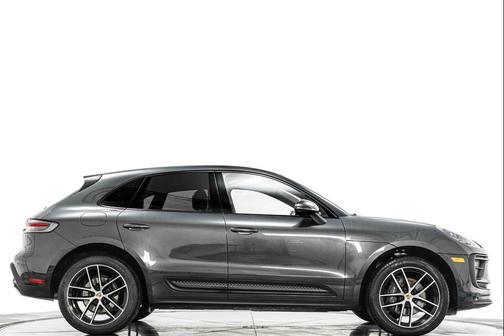 2023 Porsche Macan SUV