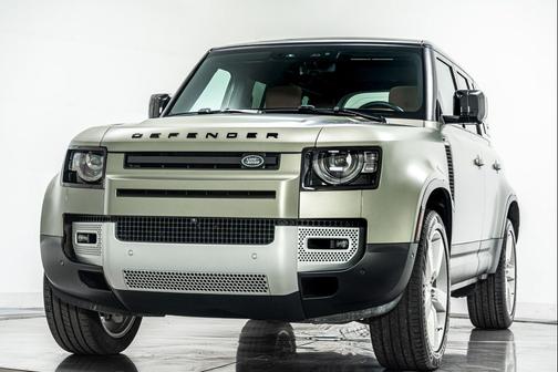 2024 Land Rover Defender 110 V8