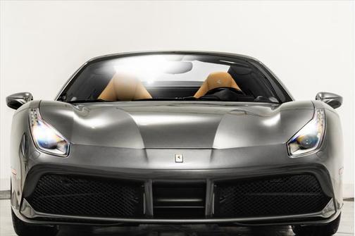 2018 Ferrari 488 Spider Base