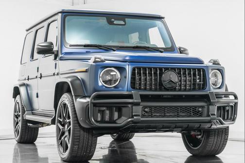 MANUFAKTUR Signature Brilliant Blue Magno 2025 Mercedes-Benz AMG G 63 AMG