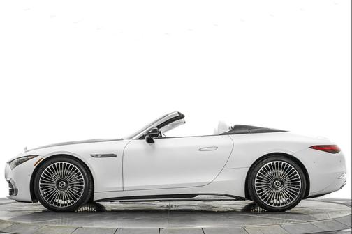 2026 Mercedes-Benz Maybach SL 680 Monogram Series 4MATIC