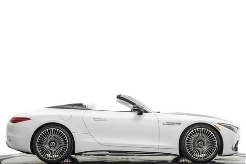 2026 Mercedes-Benz Maybach SL 680 Monogram Series 4MATIC