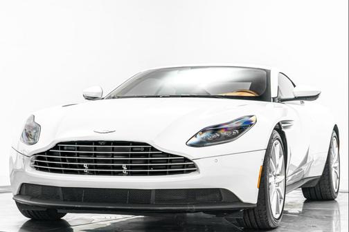 Stratus White 2018 Aston Martin DB11 V8 -Very Low Miles, Comfort Pack, Bright Finish Pack