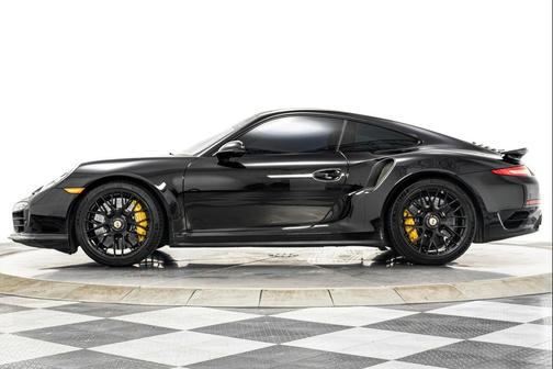 2014 Porsche 911 Turbo S