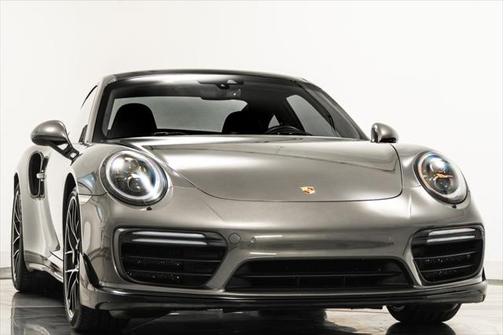 2018 Porsche 911 Turbo S