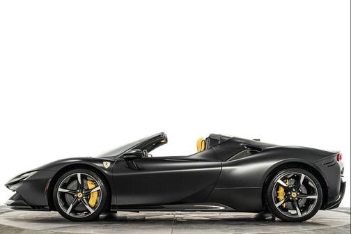 2024 Ferrari SF90 Spider Spider