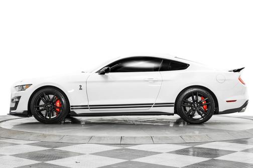 2022 Ford Shelby GT500 Base