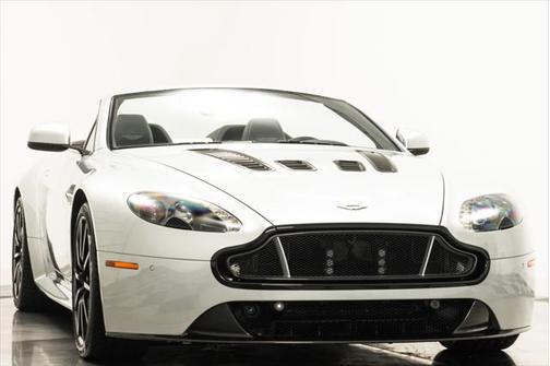2015 Aston Martin V12 Vantage S Base