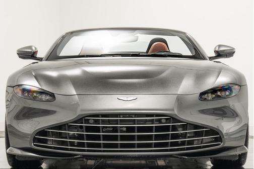 2022 Aston Martin Vantage Roadster