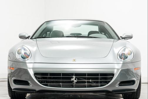 2005 Ferrari 612 Scaglietti Base