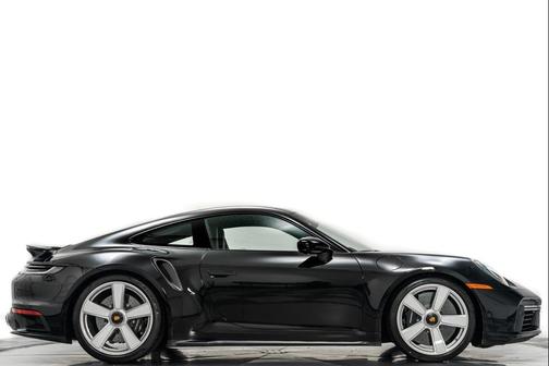 2025 Porsche 911 Turbo